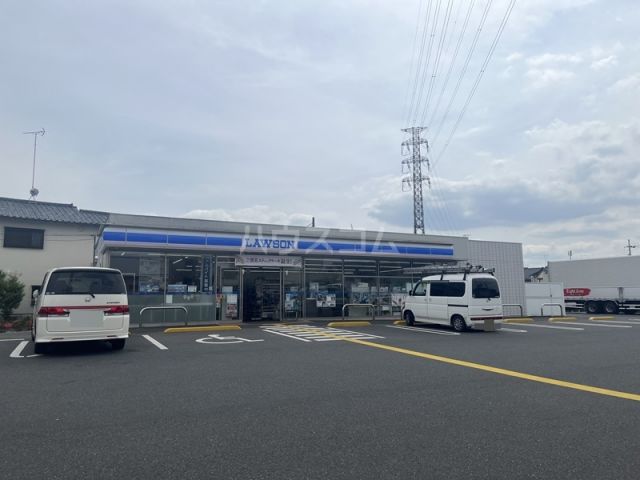 コンビニ　ローソン 桶川上日出谷殿山店（コンビニ）まで905m