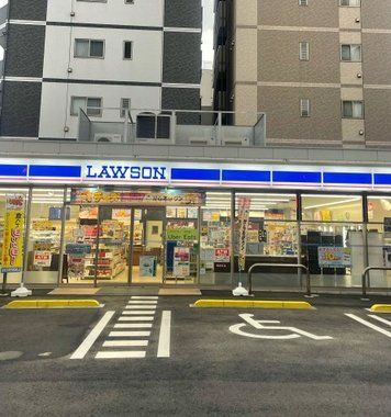 コンビニ　ローソン千葉稲毛東三丁目店（コンビニ）まで70m