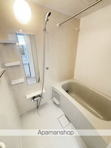 ＪＲ東海道本線 藤枝駅 バス乗車時間：6分 最寄りバス停で下車 徒歩3分 2階建 築1年の風呂写真