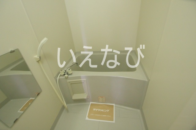 ＪＲ津山線 法界院駅 徒歩63分 2階建 築28年の風呂写真