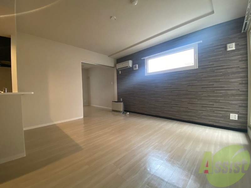 居室・リビング　広くてキレイなお部屋が広がっていて、充実した生活が送れそう。