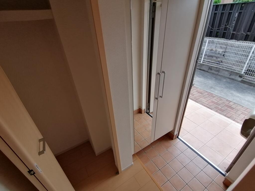 玄関