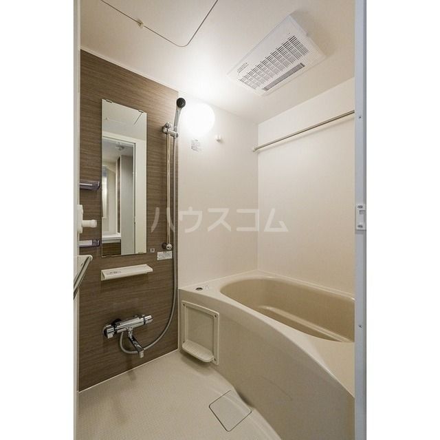 コンフォリア・リヴ品川西大井の風呂写真