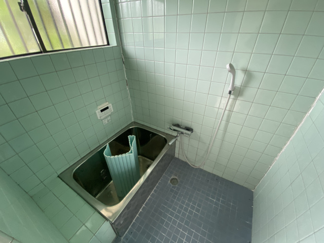 桜井市金屋戸建の風呂写真