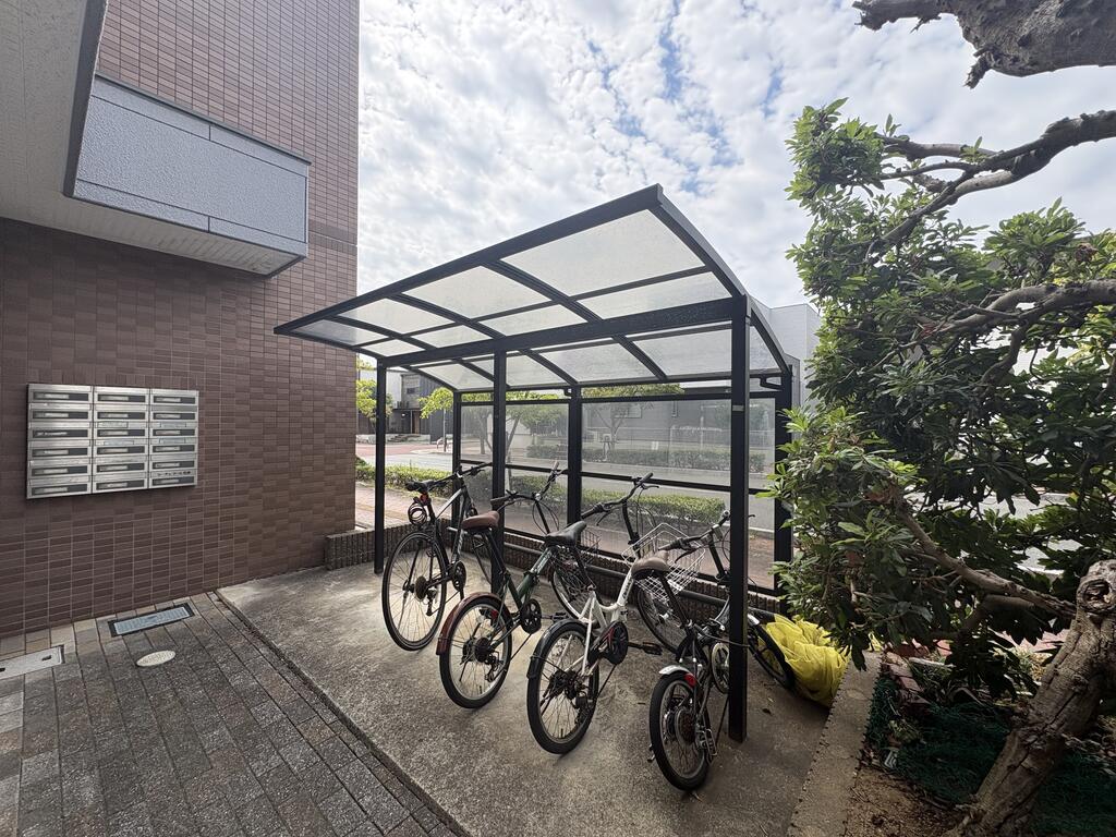西鉄天神大牟田線 花畑駅 徒歩3分 3階建 築25年の外観写真