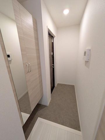 ＪＲ信越本線 長野駅 徒歩23分 3階建 築3年の玄関写真