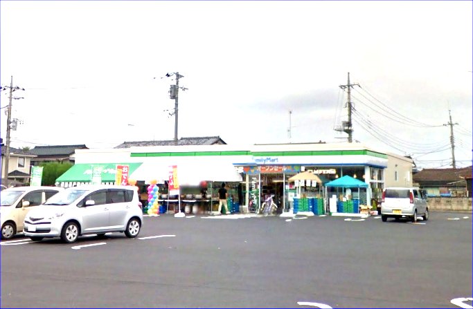 コンビニ　ファミリーマート小山神鳥谷店（コンビニ）まで479m