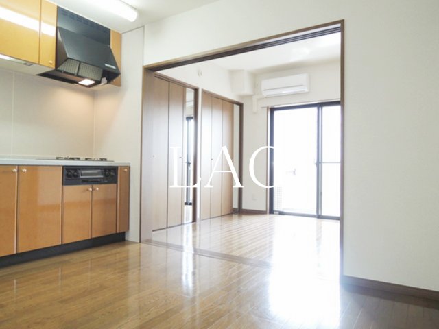 居室・リビング　洋室のお部屋です。