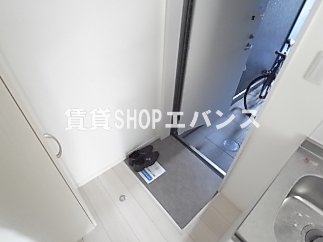 アレーゼ本大久保の玄関写真