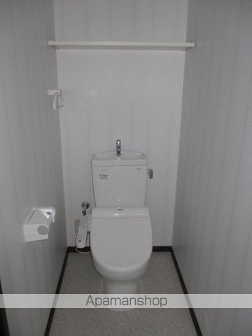 ＪＲ中央本線 多治見駅 徒歩14分 5階建 築14年のトイレ写真