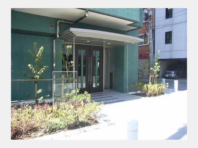 ＪＲ京浜東北線 赤羽駅 徒歩4分 14階建 築15年の外観写真