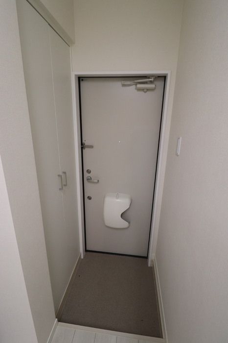アクシア高屋敷 Vの玄関写真