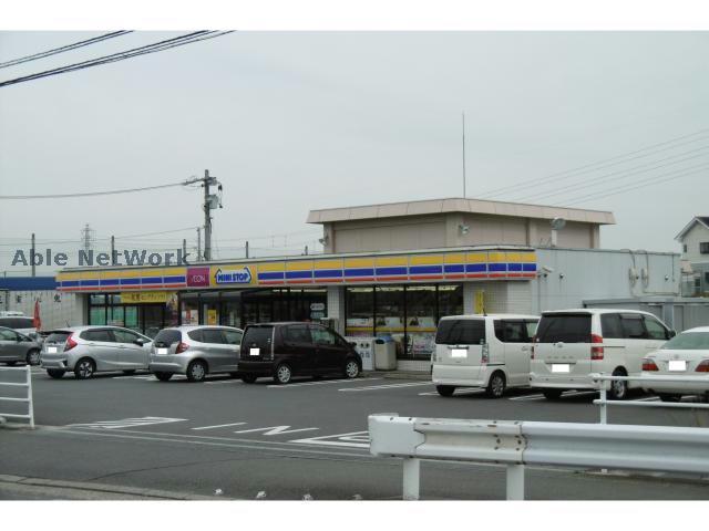 コンビニ　ミニストップ鈴鹿庄野町店（コンビニ）まで753m