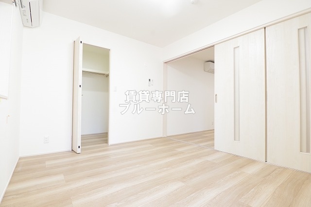 その他部屋・スペース　南東向きの明るい洋室！