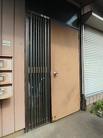 ロビー　共同玄関です