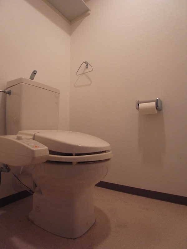 六甲サンピナコテカのトイレ写真