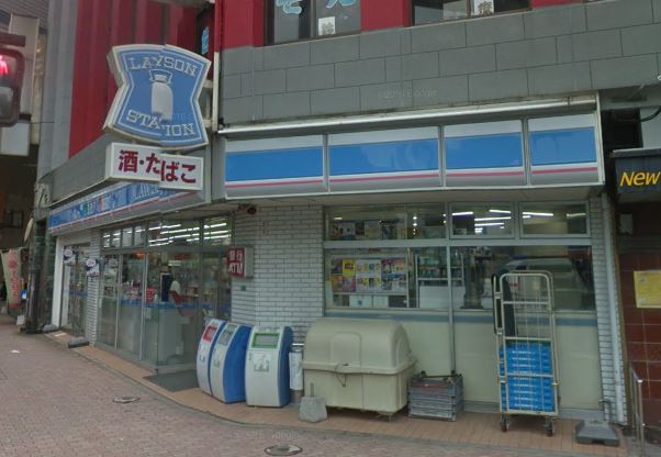 コンビニ　ローソン小倉三萩野店（コンビニ）まで211m