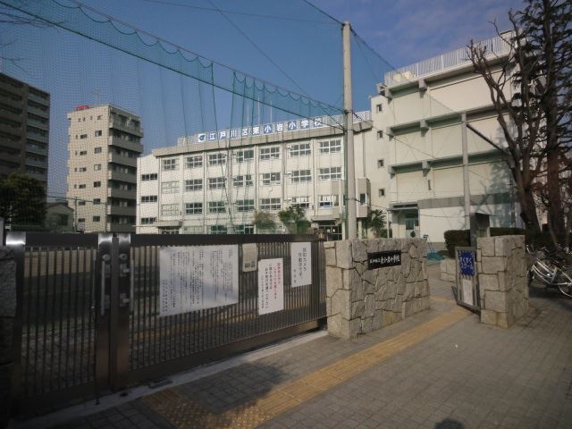 【サンフラッツの小学校】