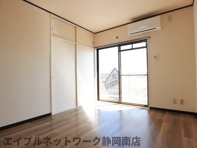 その他設備　スタンダードな洋室です