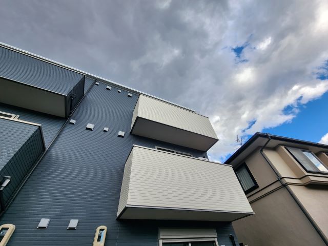 バルコニー　301号室の写真を掲載しております。