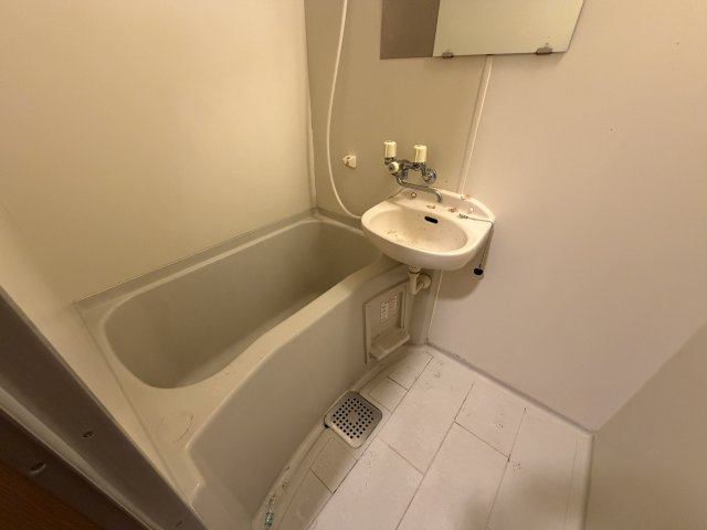 バス・シャワールーム　別号室の写真です。