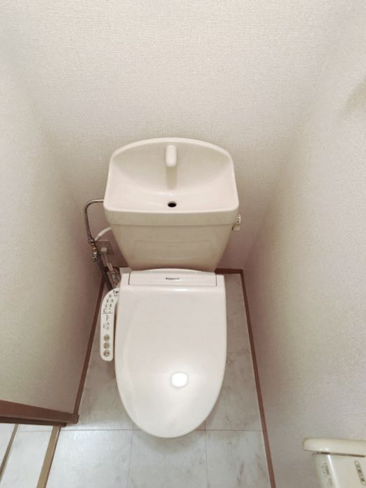 【フローラハイツCのトイレ】