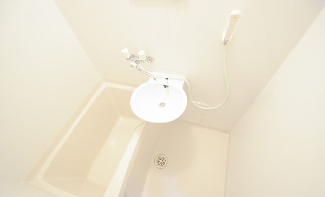 バス・シャワールーム　同物件別号室