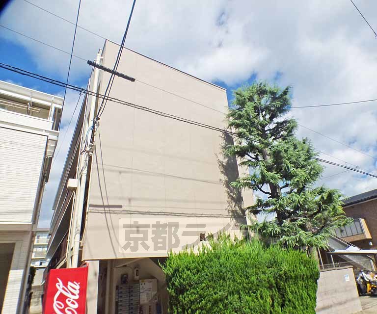 京都市北区紫竹東桃ノ本町のマンションの建物外観