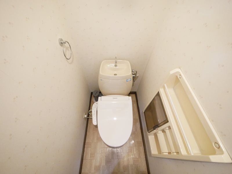 トイレ　ウォシュレット