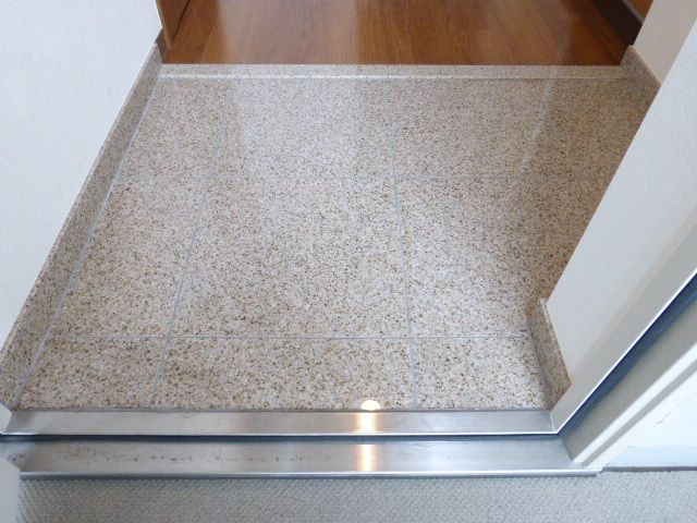 玄関　別部屋参考写真