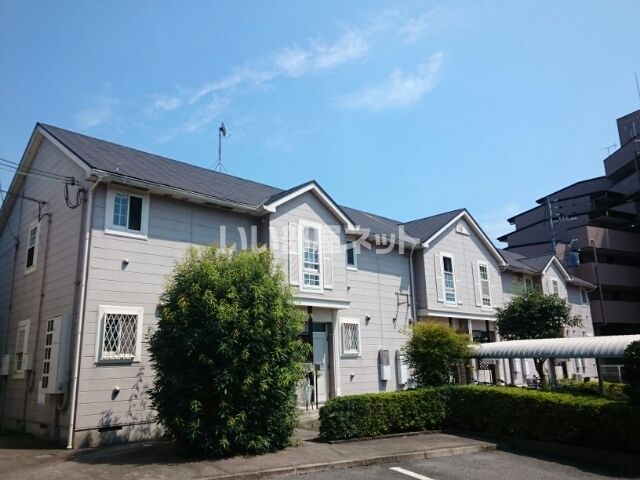 【姫路市北条梅原町のアパートの建物外観】