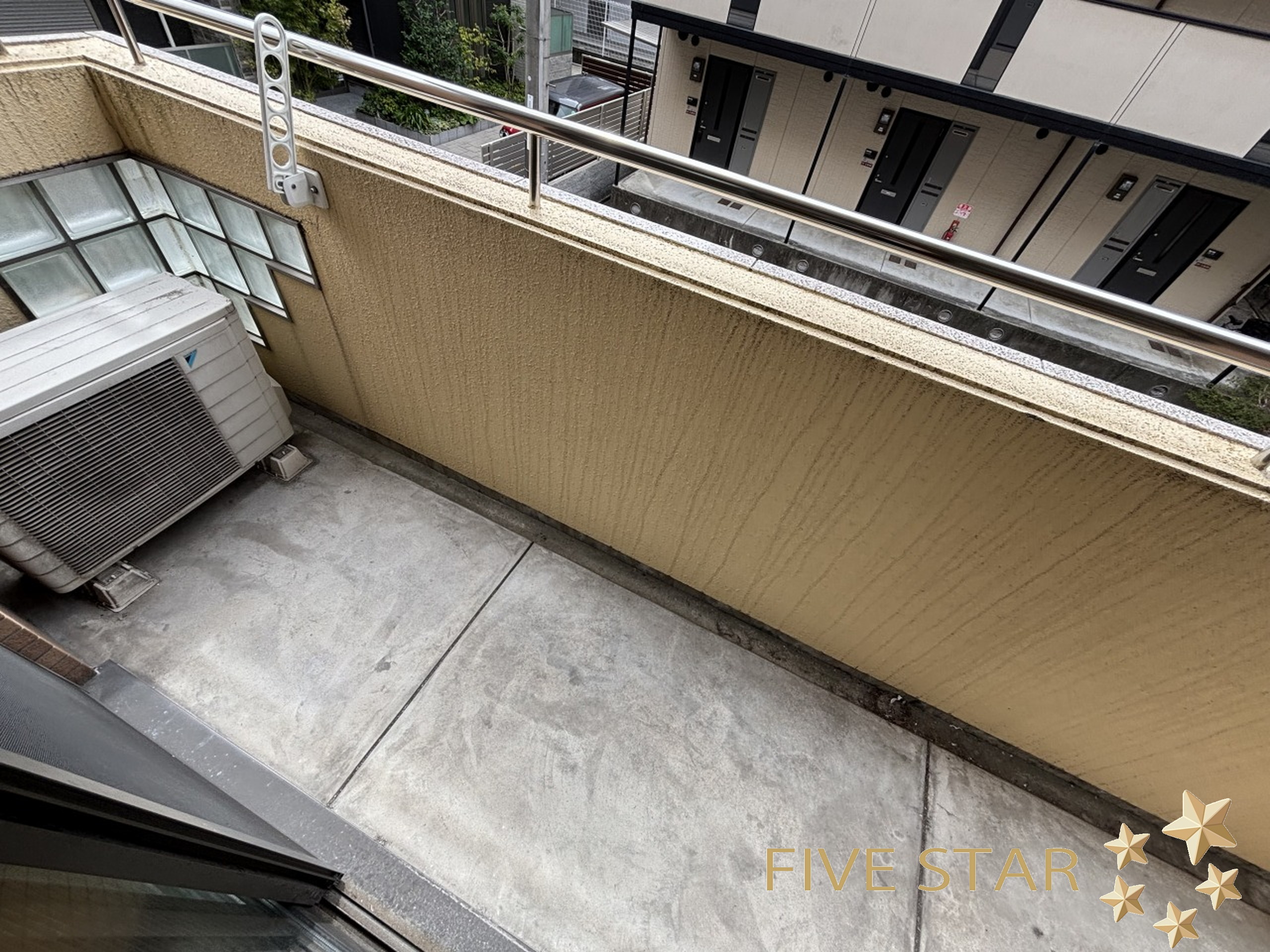 京阪本線 枚方市駅 徒歩8分 4階建 築22年の内装写真
