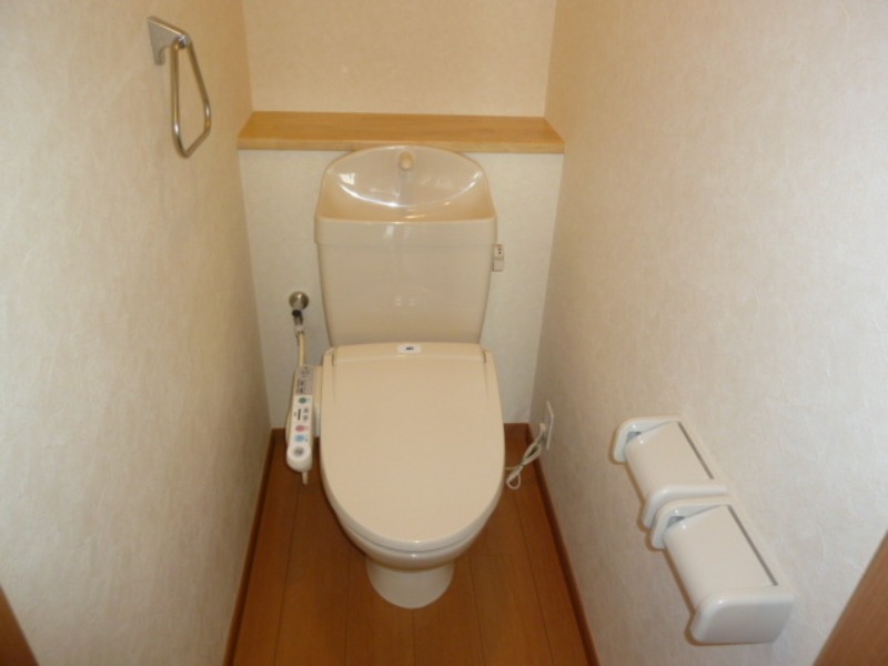 トイレ　図面と現状に相違がある場合には現状を優先