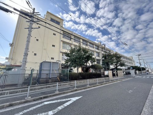 小学校　大阪市立喜連東小学校（小学校）まで782m