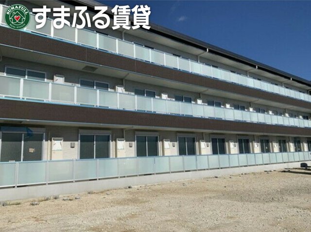 西尾市米津町のアパートの建物外観