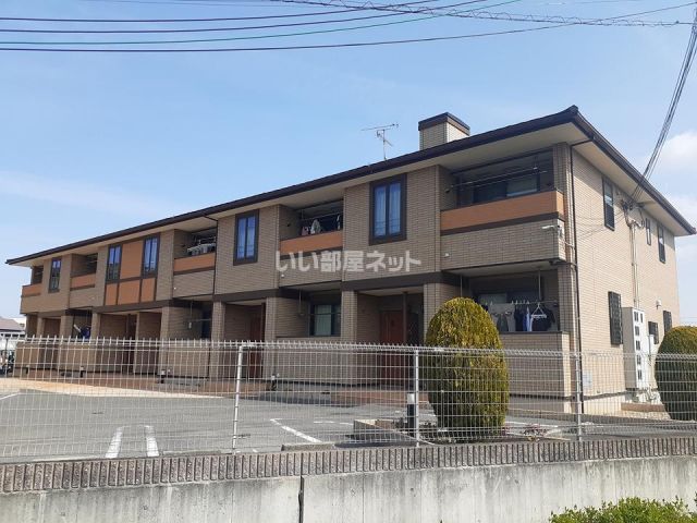 岸和田市神須屋町のアパートの建物外観