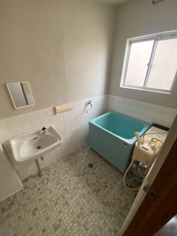 バス・シャワールーム