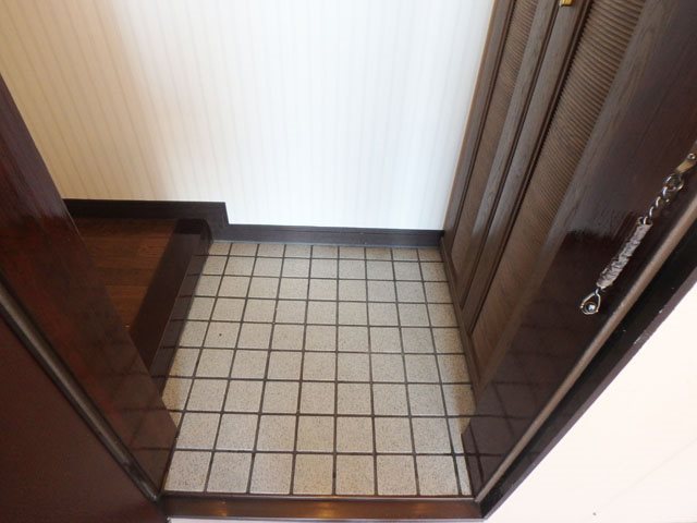 玄関　下駄箱付き！