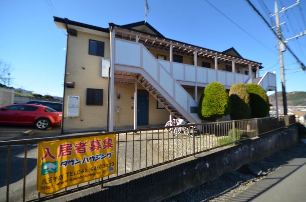 イースタンパレ・ハシバの建物外観