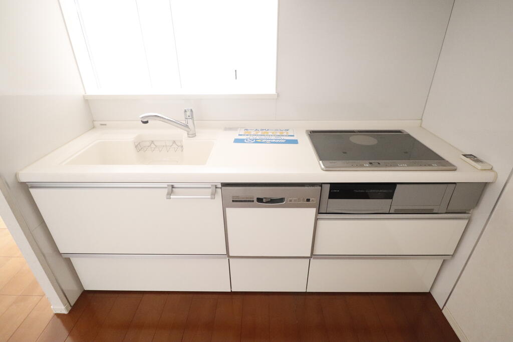 キッチン　3口IHです♪