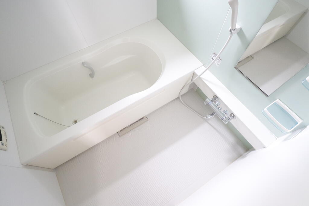 バス・シャワールーム　バスルームです♪