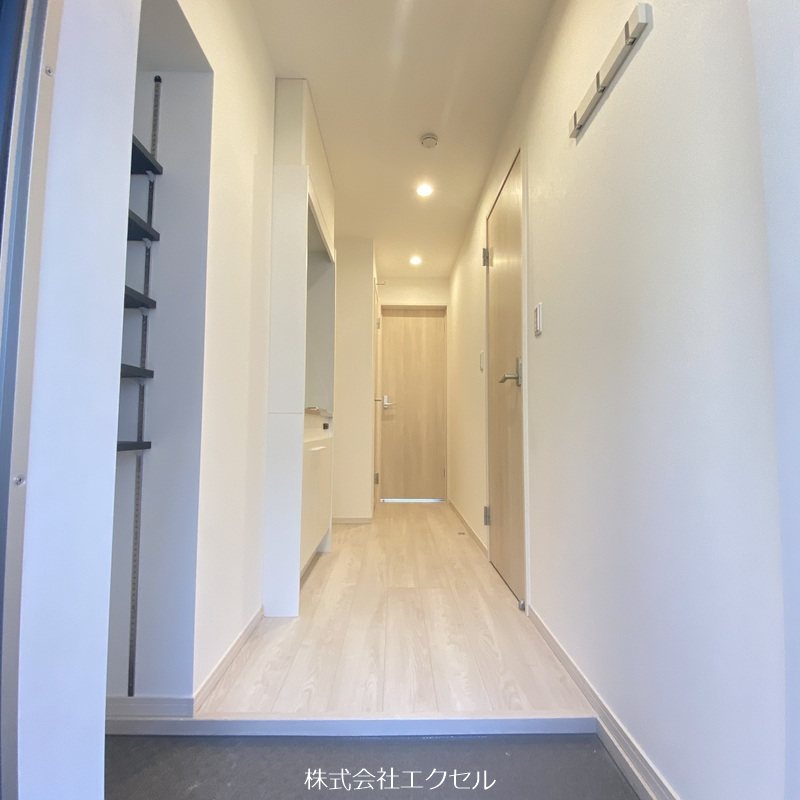 玄関　収納付きの綺麗な玄関♪