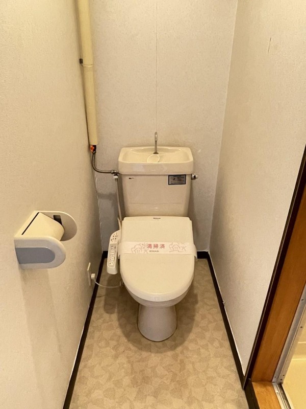 トイレ　トイレ