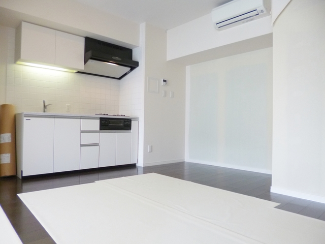 居室・リビング　9帖ある広めのリビングです☆