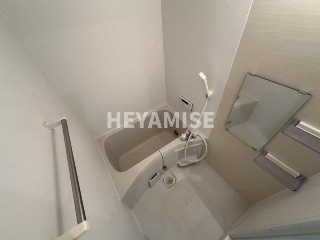 バス・シャワールーム　※室内画像は別号室のもの