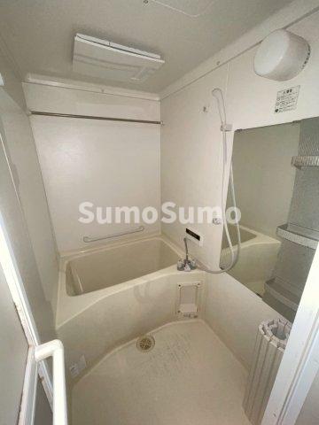 バス・シャワールーム　お風呂です