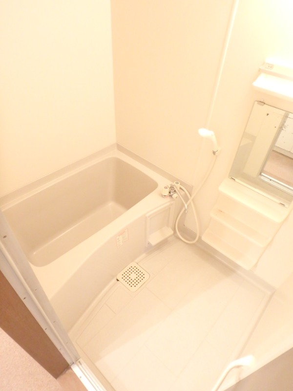 バス・シャワールーム　図面と現状に相違がある場合には現状を優先