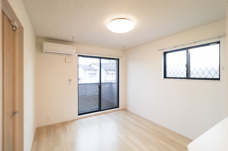 居室・リビング　図面と現状に相違がある場合には現状を優先