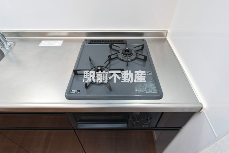 キッチン　写真は同シリーズ別物件