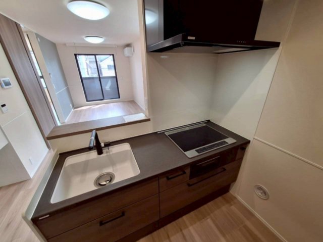 居室・リビング　同仕様フローリング